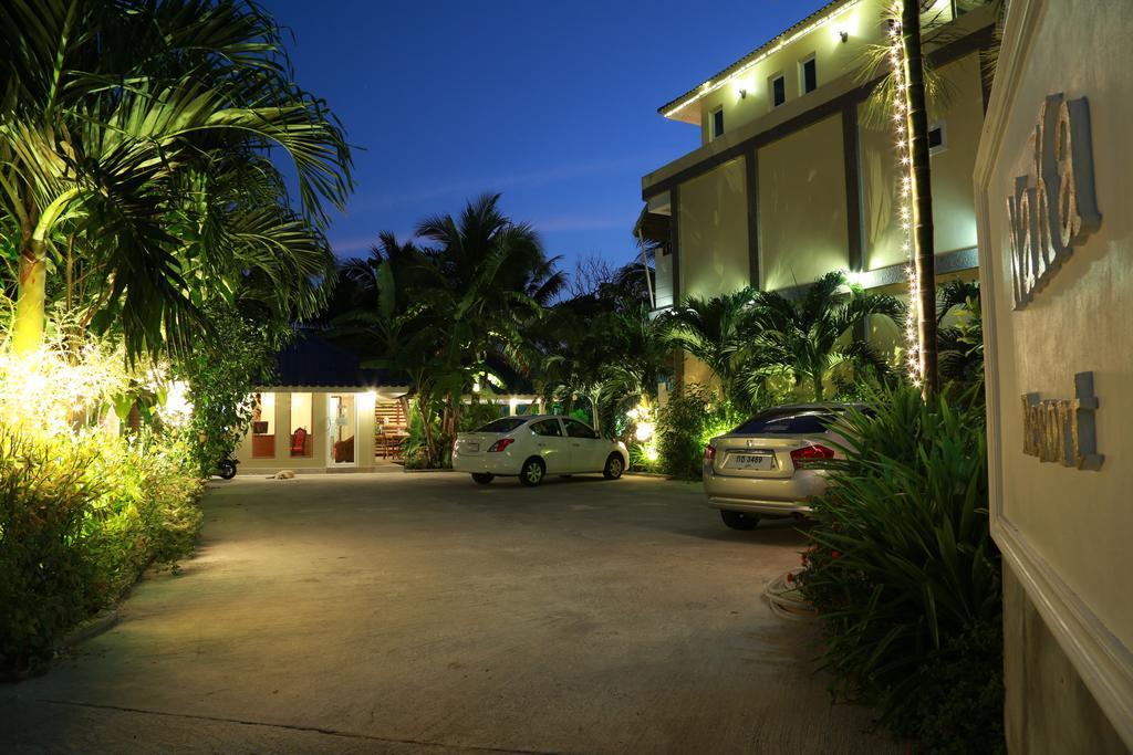 Naka Resort Kamala Beach Extérieur photo